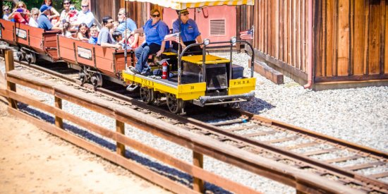 Poway Midland Railroad Fairmont Speeder 5
